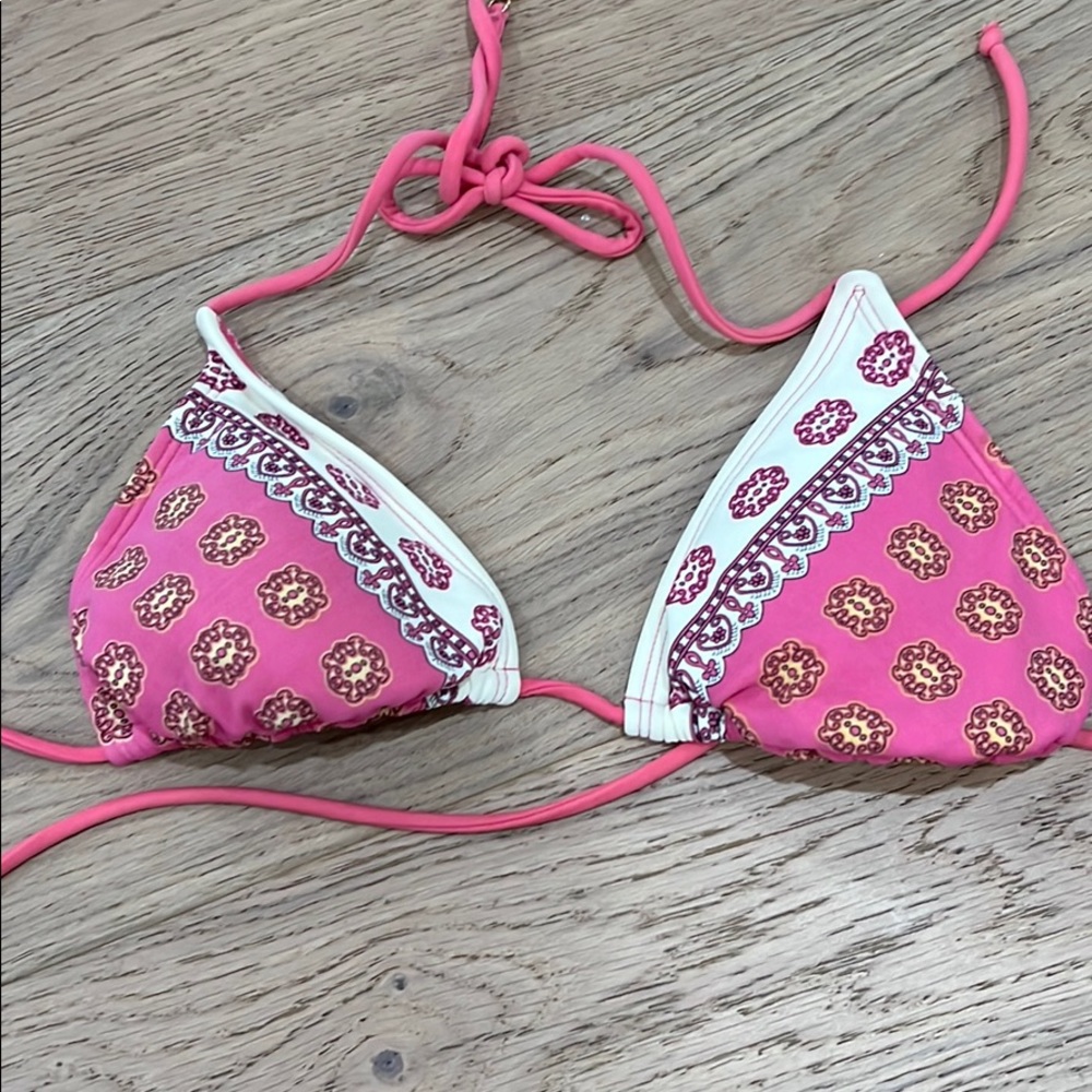 Cute pink bikini top